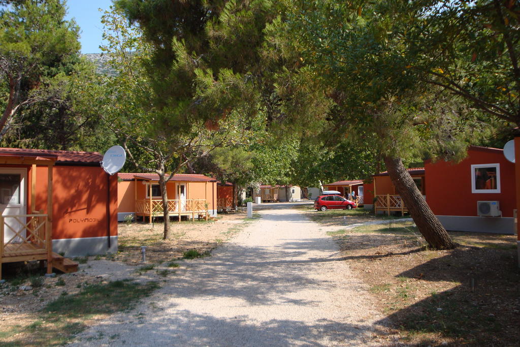 אורביץ Mobile Homes Camp Perna - Adriatic Kampovi מראה חיצוני תמונה